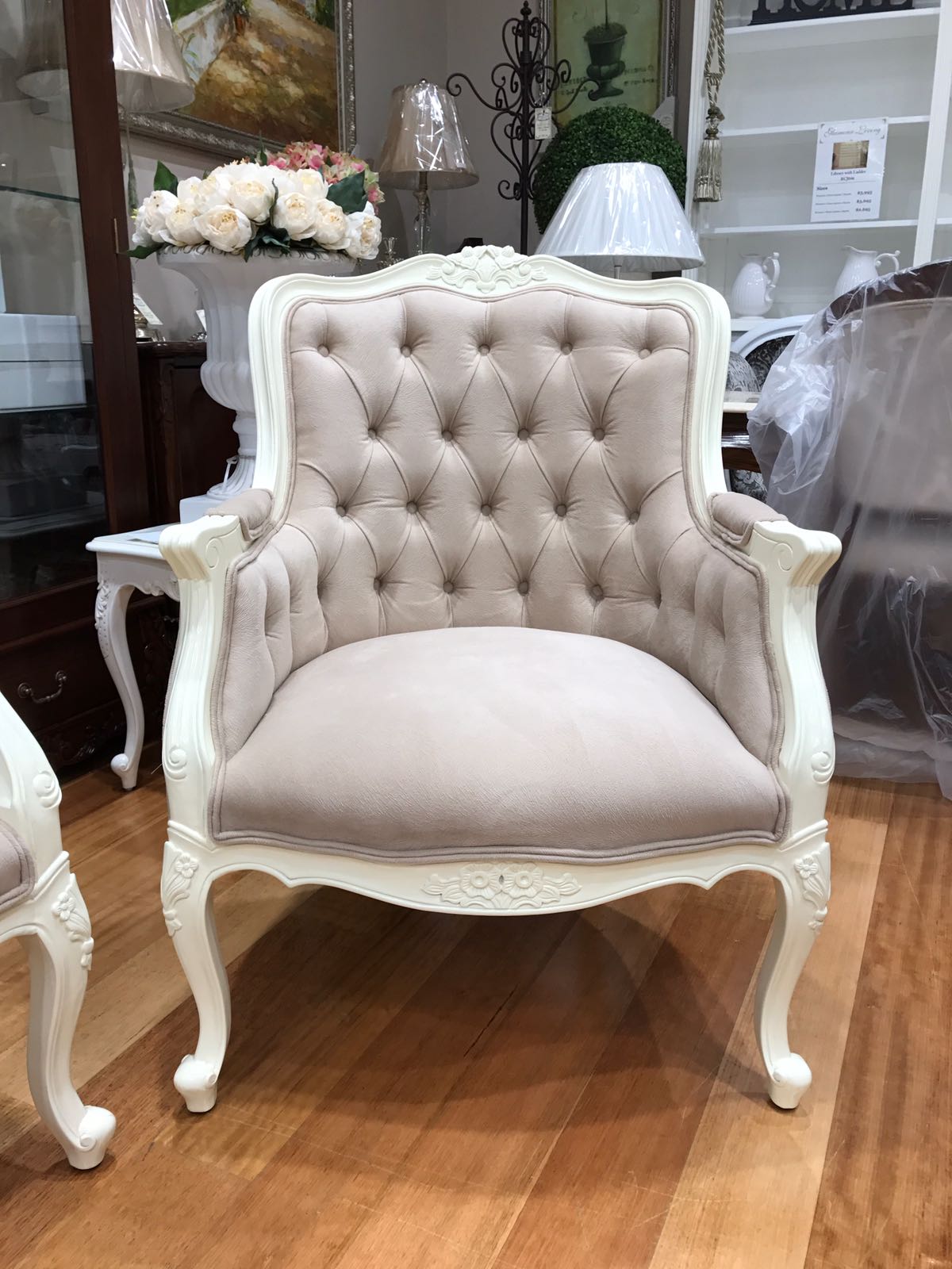 "Louis" Wing Chair